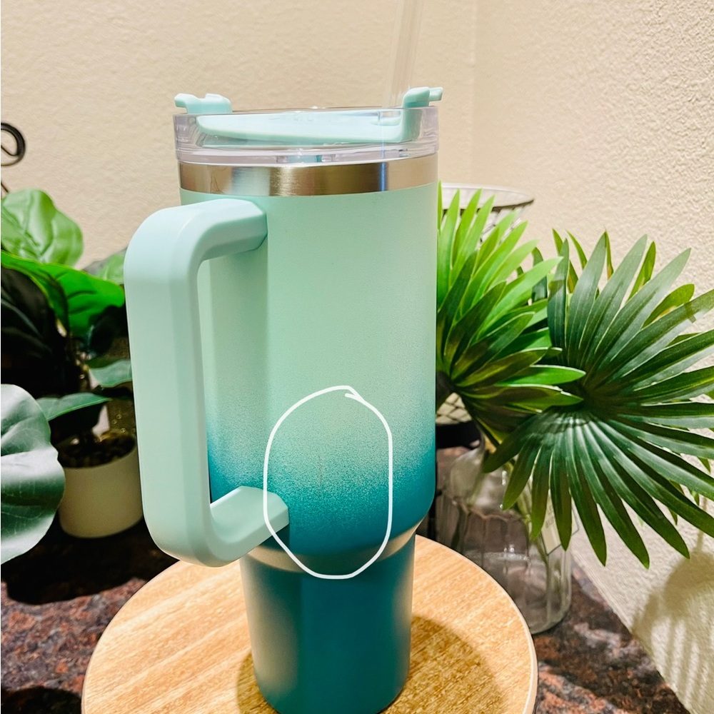 RARE Limited Edition Stanley Quencher Turquoise OMBRÉ - Picture 5 of 17